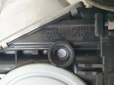 Second-hand car spare part passenger side right window regulator for toyota prius (nhw30) plug-in hybrid advance oem iam references 6980152070  8571047110