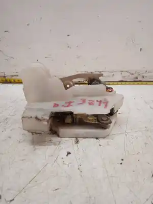 Second-hand car spare part left front door lock for mitsubishi l 200 (k6/7) 2500 td glx oem iam references mr432137  