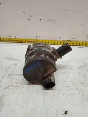 Pièce détachée automobile d'occasion pompe à eau pour suzuki grand vitara jb (jt) 1.9 ddis turbodiesel références oem iam 0392023015  