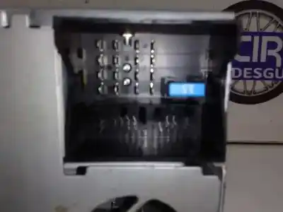 Peça sobressalente para automóvel em segunda mão sistema de áudio / rádio cd por opel corsa d essentia referências oem iam 13407100  