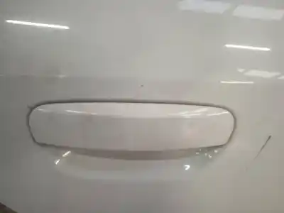 Автозапчастина б/у ручка заднього правого скла для audi a4 berlina (8e) 2.0 20v cat (alt) посилання на oem iam 8z0837581bfkz