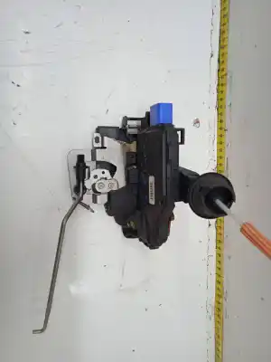 Second-hand car spare part left front door lock for audi a3 (8p) 1.9 tdi ambiente oem iam references 4e1837015  