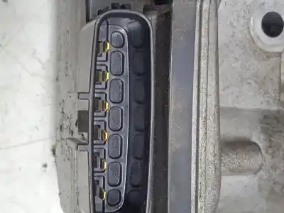 Автозапчастина б/у коробка метелика для suzuki celerio ga посилання на oem iam 152002t02  
