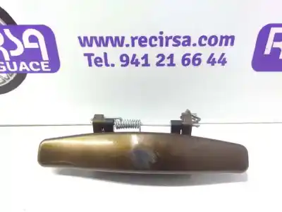 Pezzo di ricambio per auto di seconda mano maniglia esterna posteriore sinistra per dacia duster ambiance 4x2 riferimenti oem iam 