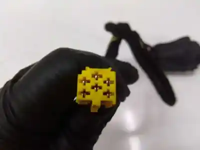 Second-hand car spare part multifunction switch for dacia duster ambiance 4x2 oem iam references 8200969681  