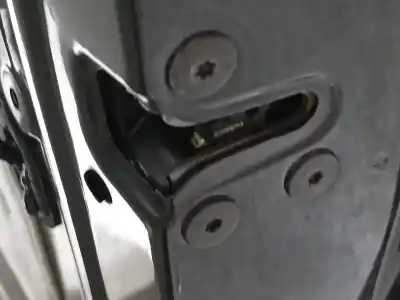 Second-hand car spare part rear right door lock for renault laguna iii privilege oem iam references 825000003r