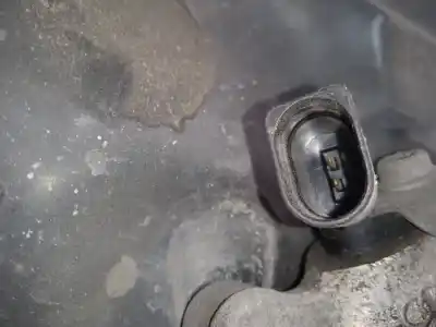 Second-hand car spare part rear right knuckle for audi a8 d3 (4e2, 4e8) 4.0 tdi quattro oem iam references   
