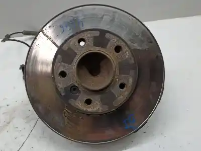 Second-hand car spare part front left knuckle for bmw 1 coupé (e82) 118 d oem iam references 31216764443  bmw serie 1