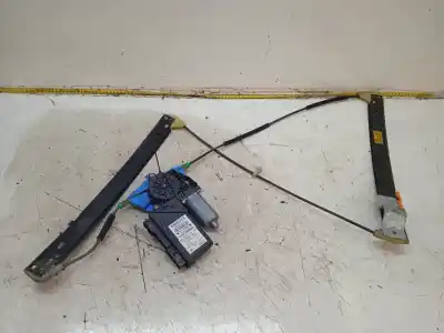 Peça sobressalente para automóvel em segunda mão elevador de vidros dianteiro direito por audi a4 avant (8e) 3.0 v6 24v tdi referências oem iam 0130821764