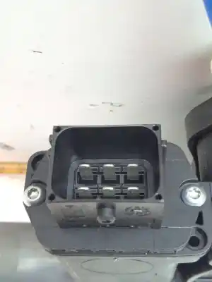 Автозапчастина б/у регулятор вікна передній лівий для opel corsa d ´´111 years´´ посилання на oem iam 13298153  