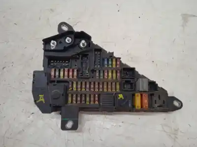 Second-hand car spare part fuse box unit for bmw serie 5 berlina (e60) 530d oem iam references 6906588