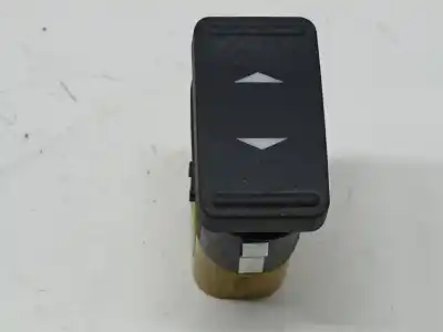 Tweedehands auto-onderdeel schakelaar rechts voor ruit voor ford focus lim. (cb4) titanium oem iam-referenties 6m2t14529da