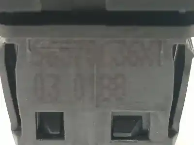 Second-hand car spare part switch for peugeot 207 confort oem iam references 96570636xt 102 