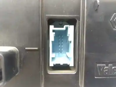 Peça sobressalente para automóvel em segunda mão comando de sofagem (chauffage / ar condicionado) por renault scenic ii confort dynamique referências oem iam 8200344842 175 