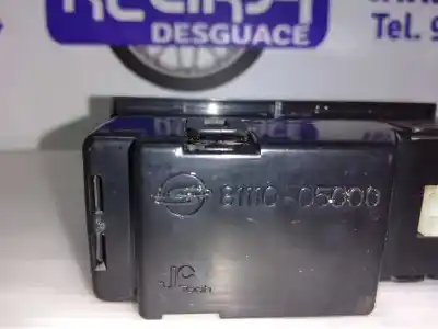 Second-hand car spare part multifunction display for ssangyong musso 2.3 turbodiesel cat oem iam references 8111005000   Second-hand car spare part multifunction display for ssangyong musso 2.3 turbodiesel cat oem iam references 8111005000