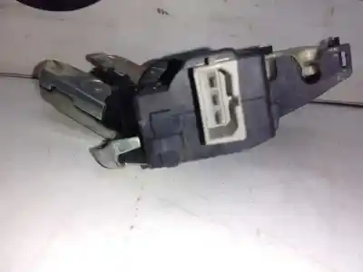 Second-hand car spare part trunk lock for audi a8 d3 (4e2, 4e8) 4.0 tdi quattro oem iam references 4f5827505d  