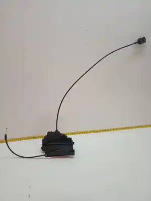 Peça sobressalente para automóvel em segunda mão fechadura da porta dianteira direita por renault clio iii rs access referências oem iam 300127f