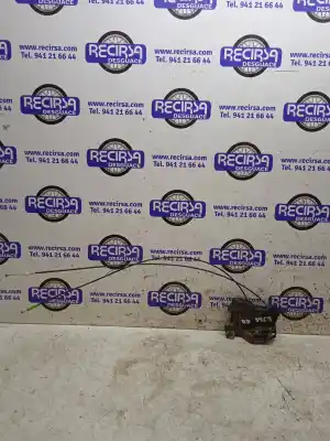 Peça sobressalente para automóvel em segunda mão fechadura da porta dianteira direita por toyota auris luna referências oem iam 