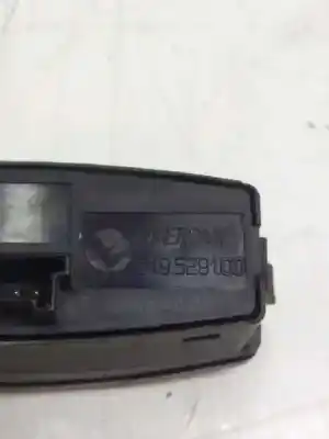 Peça sobressalente para automóvel em segunda mão interruptor 4 piscas - emergência por bmw serie 1 berlina (e81/e87) 120d referências oem iam 694560302  