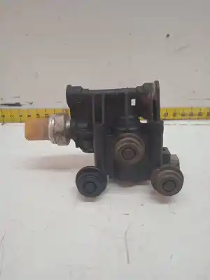 Second-hand car spare part ADDITIONAL AIR VALVE for LAND ROVER DISCOVERY 4  OEM IAM references RVH000046  