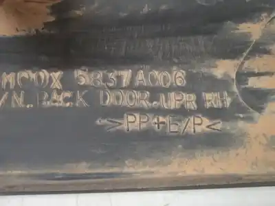 Автозапчастина б/у задні модинги для mitsubishi montero (v80/v90) 3.2 di-d cat посилання на oem iam 5837a006  