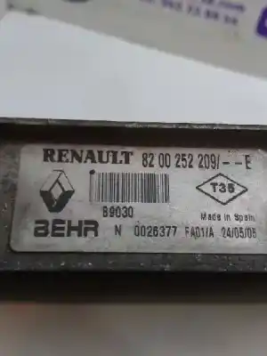 Автозапчастина б/у інтеркулер для renault clio ii fase ii (b/cb0) authentique посилання на oem iam 8200252209  