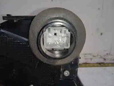 İkinci el araba yedek parçası sag ön kapi kilidi için toyota prius (nhw30) plug-in hybrid advance oem iam referansları 99123z3  