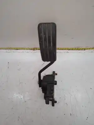 Автозапчастина б/у педаль акселератора для renault kangoo expression посилання на oem iam 8200436878  