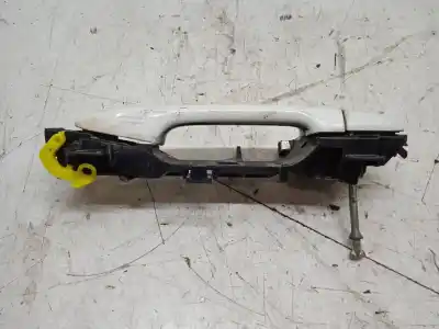 Pezzo di ricambio per auto di seconda mano maniglia esterna anteriore sinistra per toyota prius (nhw30) plug-in hybrid advance riferimenti oem iam   