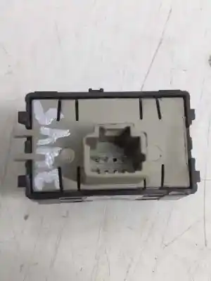 Second-hand car spare part switch for renault clio iv authentique oem iam references 255502964r  