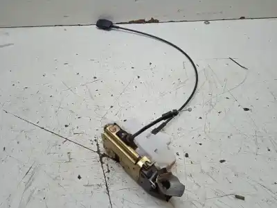 Peça sobressalente para automóvel em segunda mão fechadura da porta dianteira esquerda por renault scenic ii grand confort authentique referências oem iam 8200119122