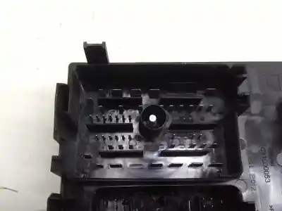 Second-hand car spare part fuse box unit for opel astra j lim. selective business oem iam references 13313205  