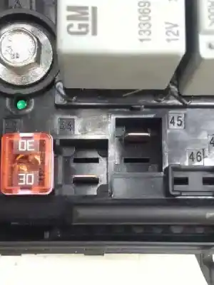 Second-hand car spare part fuse box unit for opel astra j lim. selective business oem iam references 13313205  