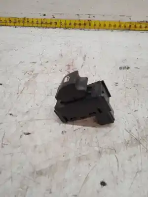 Peça sobressalente para automóvel em segunda mão botão / interruptor elevador vidro traseiro esquerdo por citroen c3 exclusive referências oem iam   