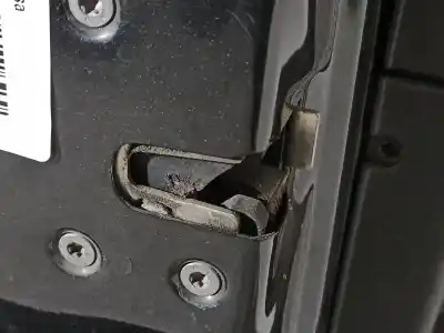 Peça sobressalente para automóvel em segunda mão fechadura da porta dianteira esquerda por citroen c3 1.4 referências oem iam 46982980