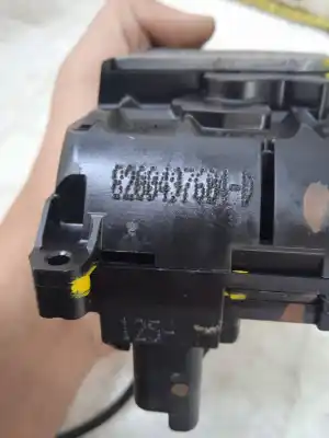 Pezzo di ricambio per auto di seconda mano serratura porta anteriore destra per renault kangoo profesional riferimenti oem iam 8200497604d  