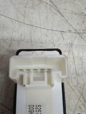 Second-hand car spare part rear left power window switch for mazda cx-3 exclusive-line oem iam references d09h66370  