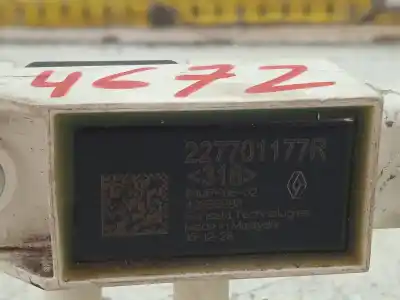 Peça sobressalente para automóvel em segunda mão sensor por renault clio iv limited referências oem iam 227701177r  