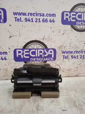 Автозапчастина б/у аераційна решіта для mazda cx-3 exclusive-line посилання на oem iam d09w64930  