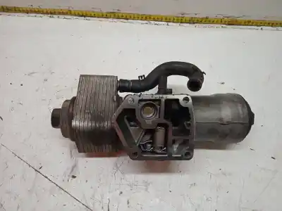 Pezzo di ricambio per auto di seconda mano RADIATORE OLIO MOTORE per VOLKSWAGEN JETTA (1K2)  Riferimenti OEM IAM 045115389K  