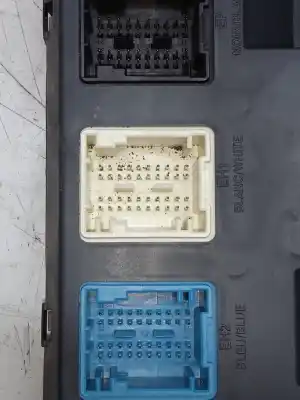 Second-hand car spare part fuse box unit for citroen c3 exclusive oem iam references 9664983180  