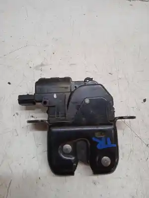 Second-hand car spare part TRUNK LOCK for DACIA DUSTER  OEM IAM references 905050010R  