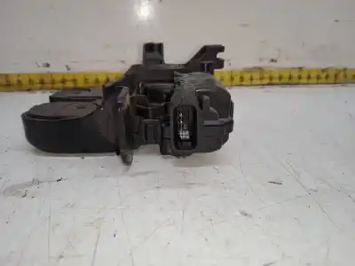 Second-hand car spare part trunk lock for dacia duster ambiance 4x4 oem iam references 905050010r  