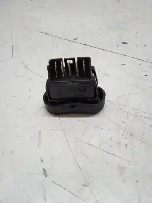 Second-hand car spare part right front power window switch for dacia duster ambiance 4x4 oem iam references   