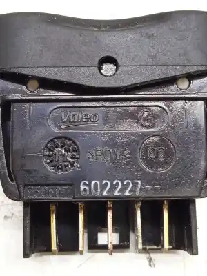 Second-hand car spare part left front power window switch for dacia duster ambiance 4x4 oem iam references   