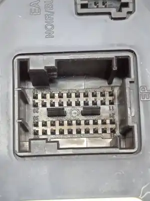 Second-hand car spare part fuse box unit for citroen ds3 collection oem iam references 9674016680  