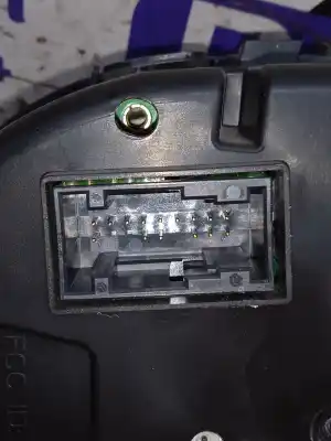 Second-hand car spare part dashboard for skoda fabia active oem iam references 6v0920740a   Second-hand car spare part dashboard for skoda fabia active oem iam references 6v0920740a