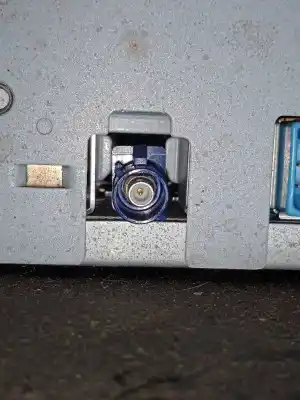 Автозапчасти б/у аудиосистема / радио cd за land rover range rover (lm) 3.6 td v8 ссылки oem iam 4621008672  