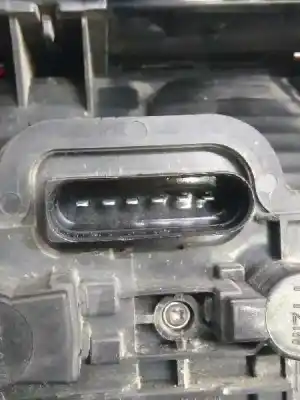 Автозапчасти б/у левый задний фонарь за volkswagen caddy ka/kb (2k) kombi ссылки oem iam 2k0945257a  