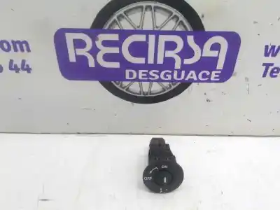 İkinci el araba yedek parçası DEGISTIRMEK için RENAULT KANGOO  OEM IAM referansları 8200169589D  
